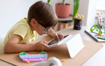 Autism Apps vs Traditional Therapy: What’s the Real Difference?